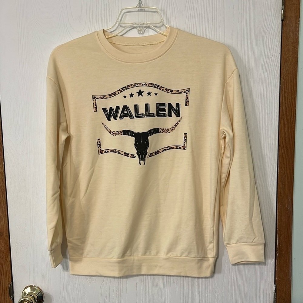 Cream Wallen Sweatshirt with Bull Design